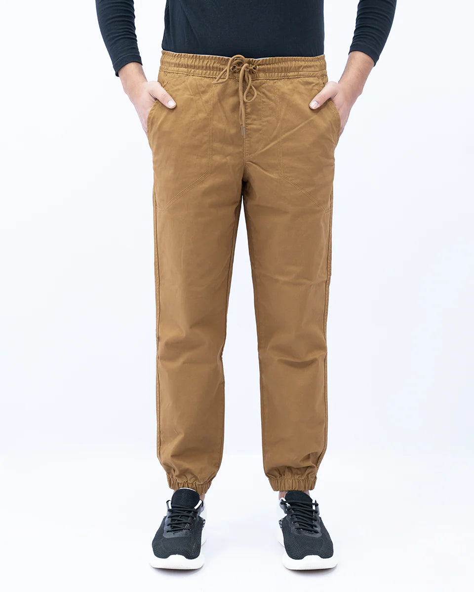 Men’s brown jogger trousers