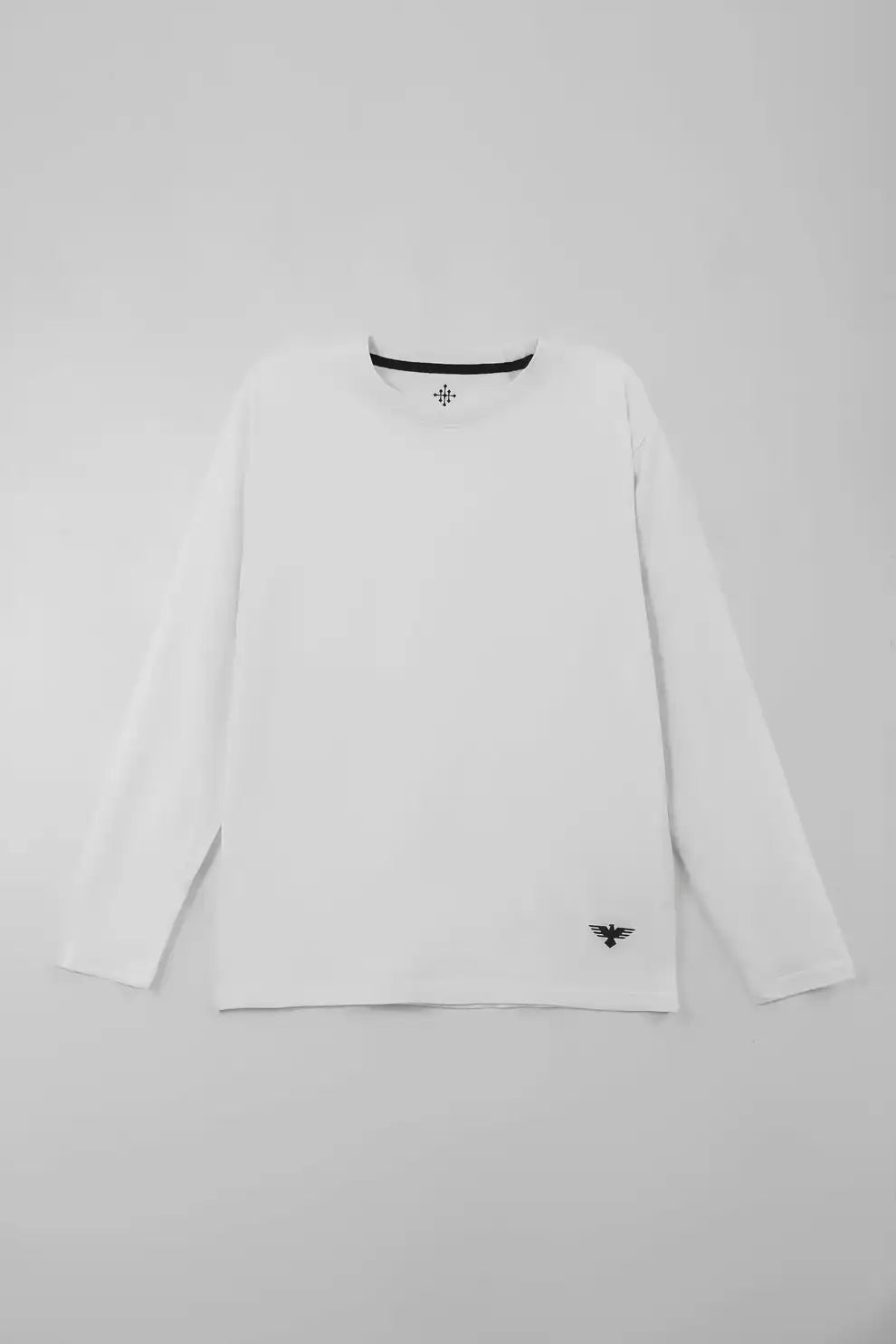 Men’s classic white full sleeve T-shirt