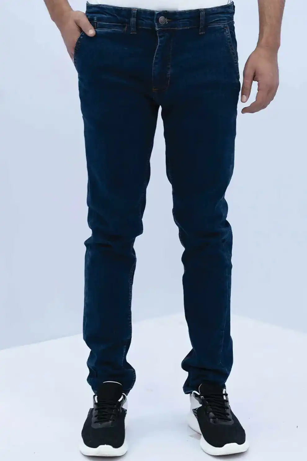 Men’s dark blue chino denim jeans