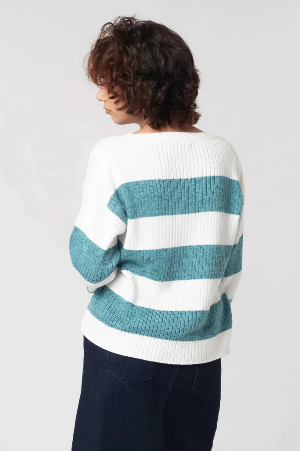 Razz white blue cardigan back view