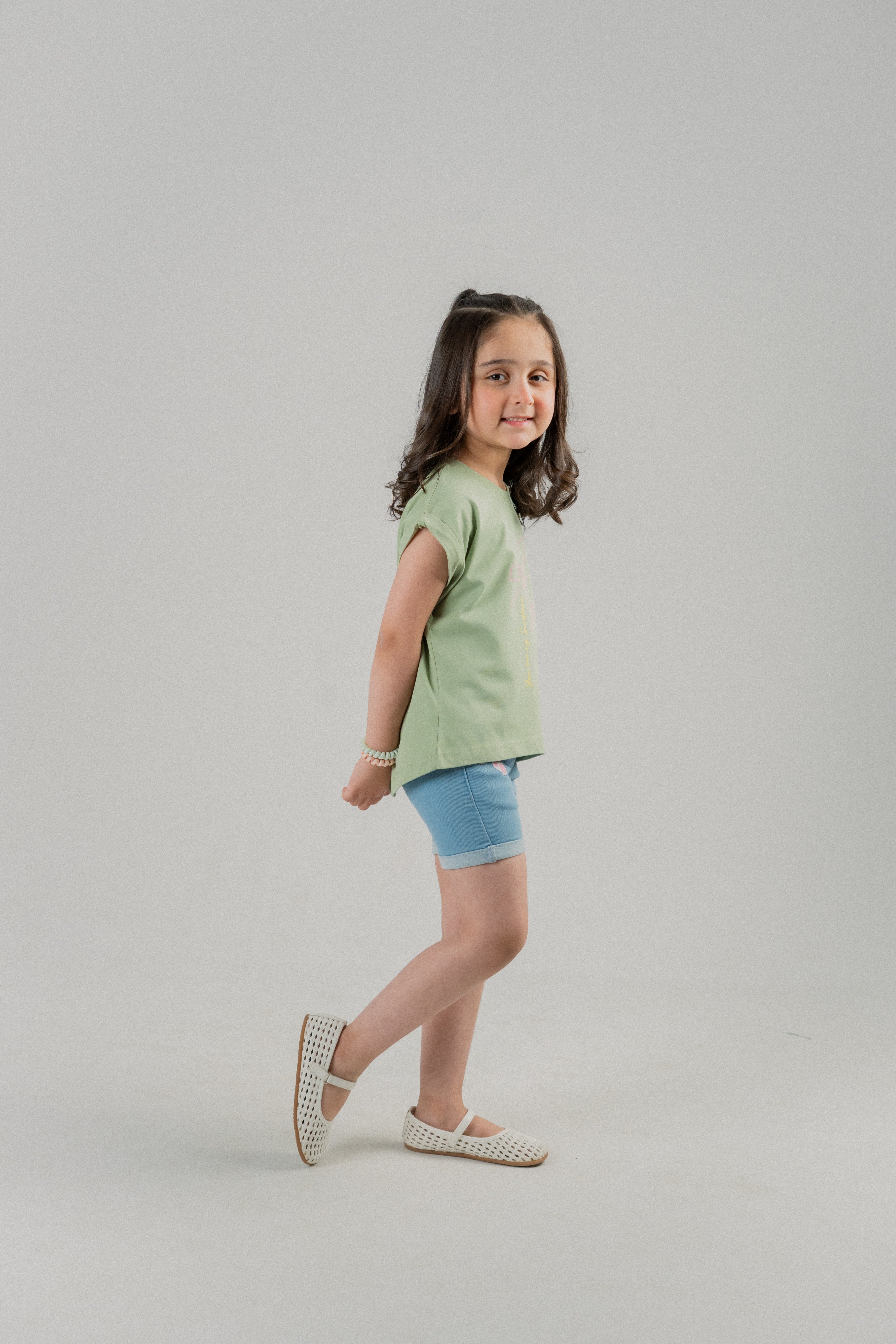 Girls Palm Tree Graphic T-Shirt – Sage Green