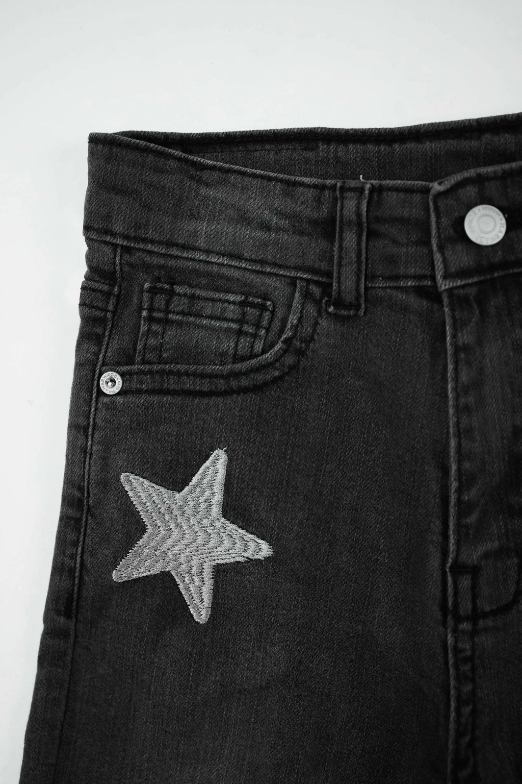 Trendy black straight fit denim jeans