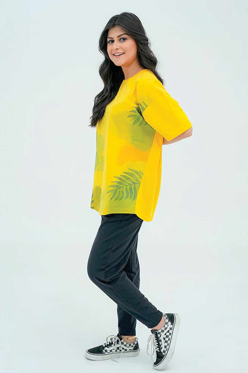 Women Graphic Oversized T-Shirt – Mustard