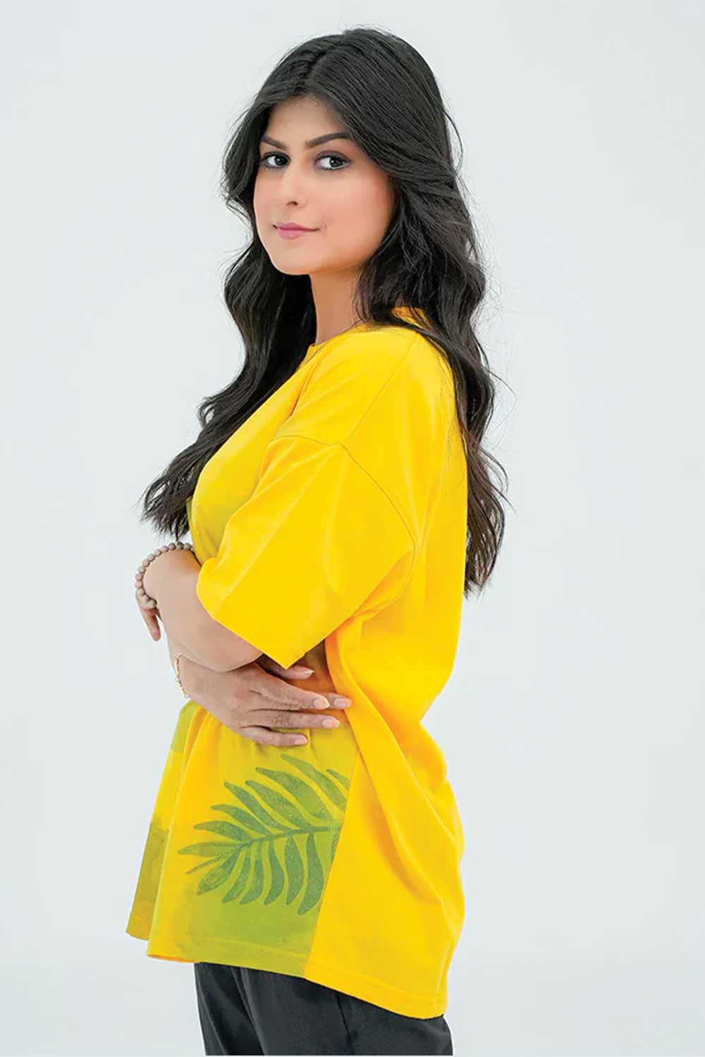 Women Graphic Oversized T-Shirt – Mustard