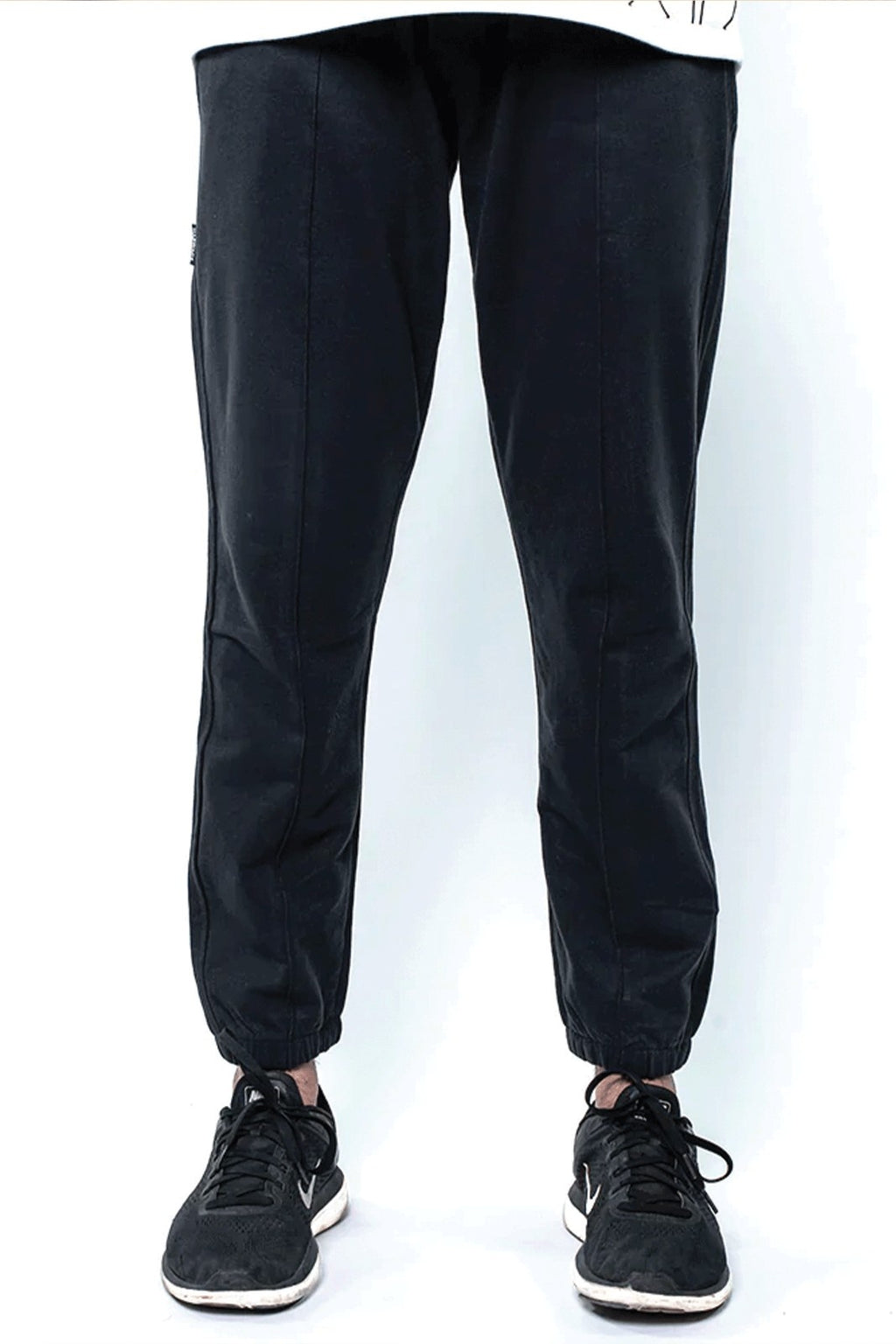 Women Loose Fit Trouser - Black
