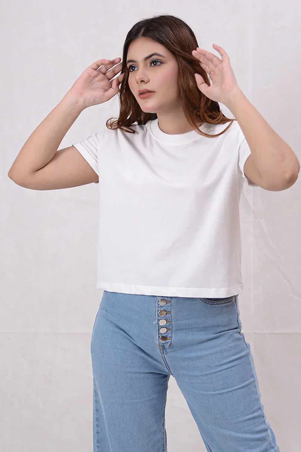Women Plain Cropped Top - White
