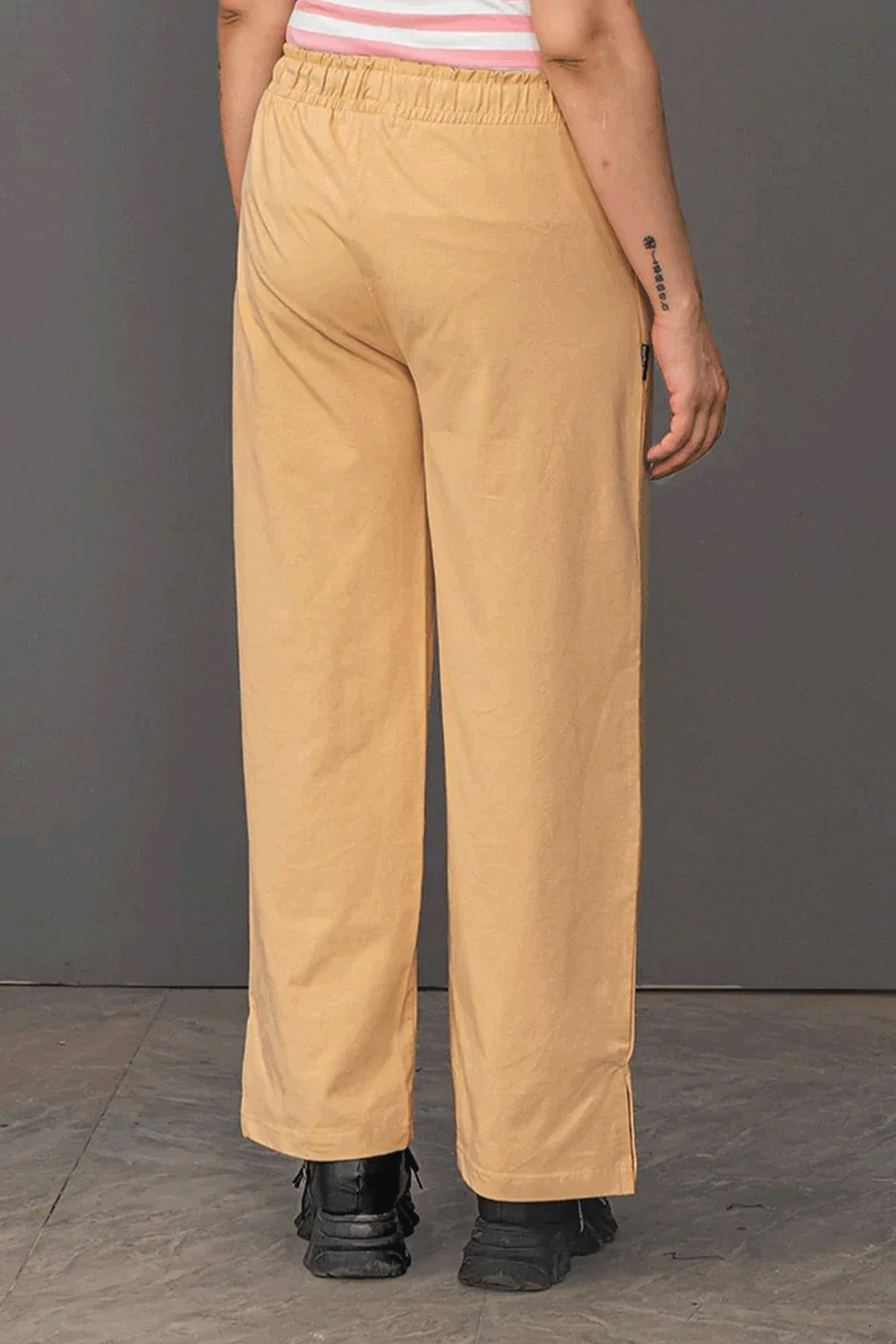 Women Trouser Wide Leg - Latte