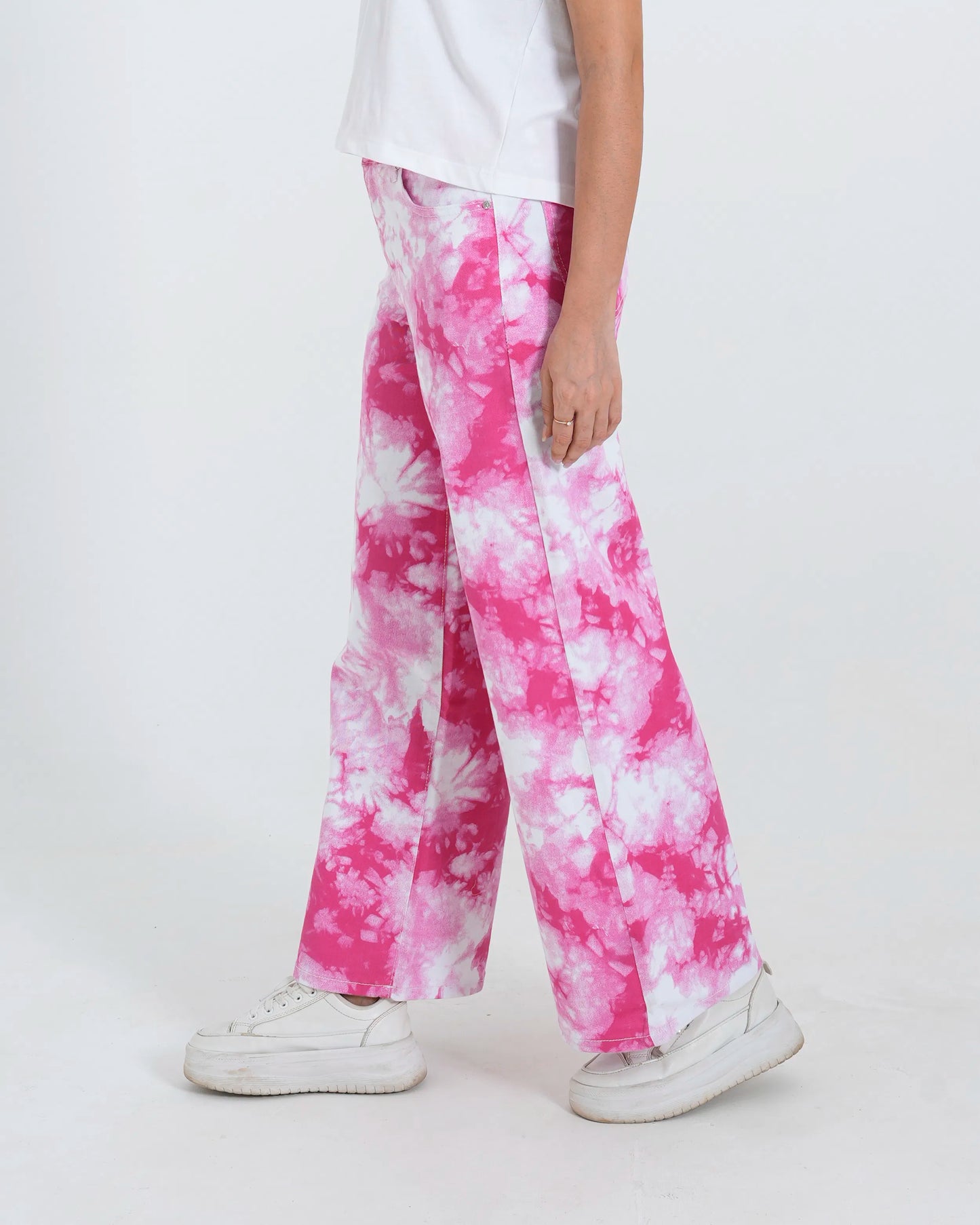 Women Tie & Dye Wide Leg Jeans – Fuchsia Pink
