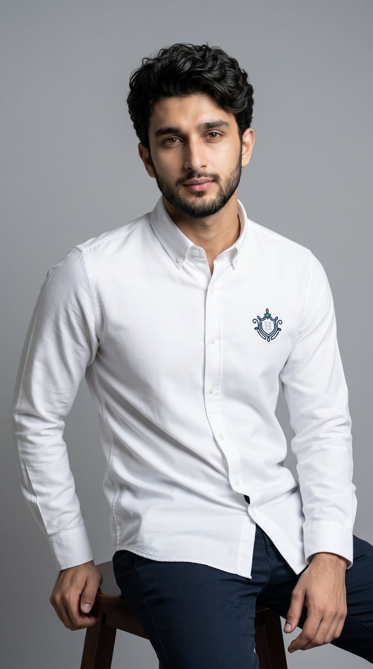 Men's Classic White Long-Sleeve Button-Down Shirt