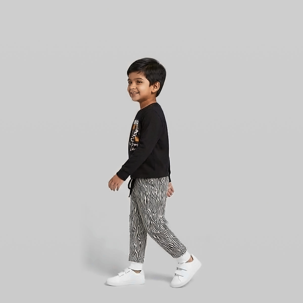 Boys 100% Cotton Co-Ord Set - Black Graphic Sweatshirt & Zebra Joggers